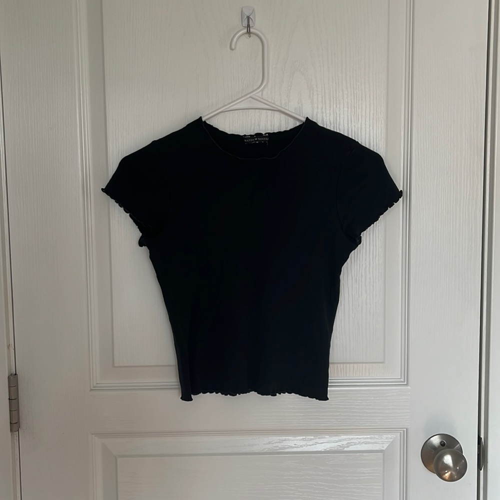 Brandy Melville Lettuce Hem Top